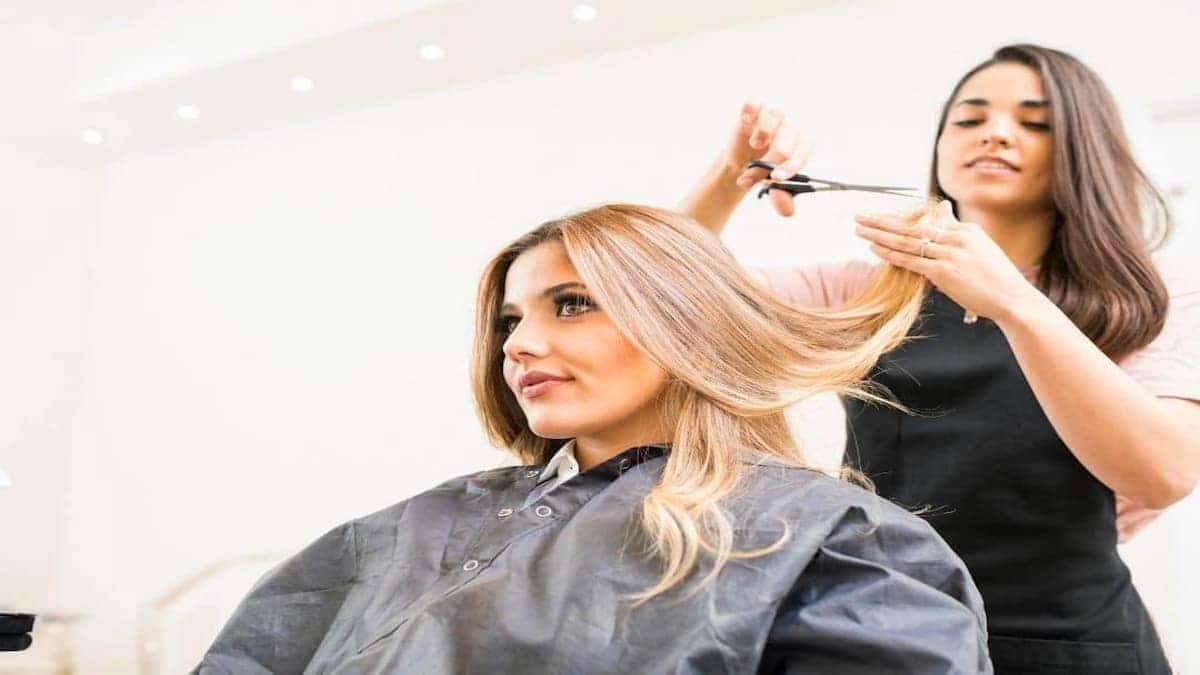 Je suis coiffeuse, cette coupe de cheveux est la plus jolie après 50 ans
