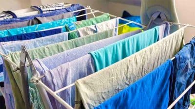 La méthode miracle japonaise pour sécher votre linge en hiver rapidement et sans odeur