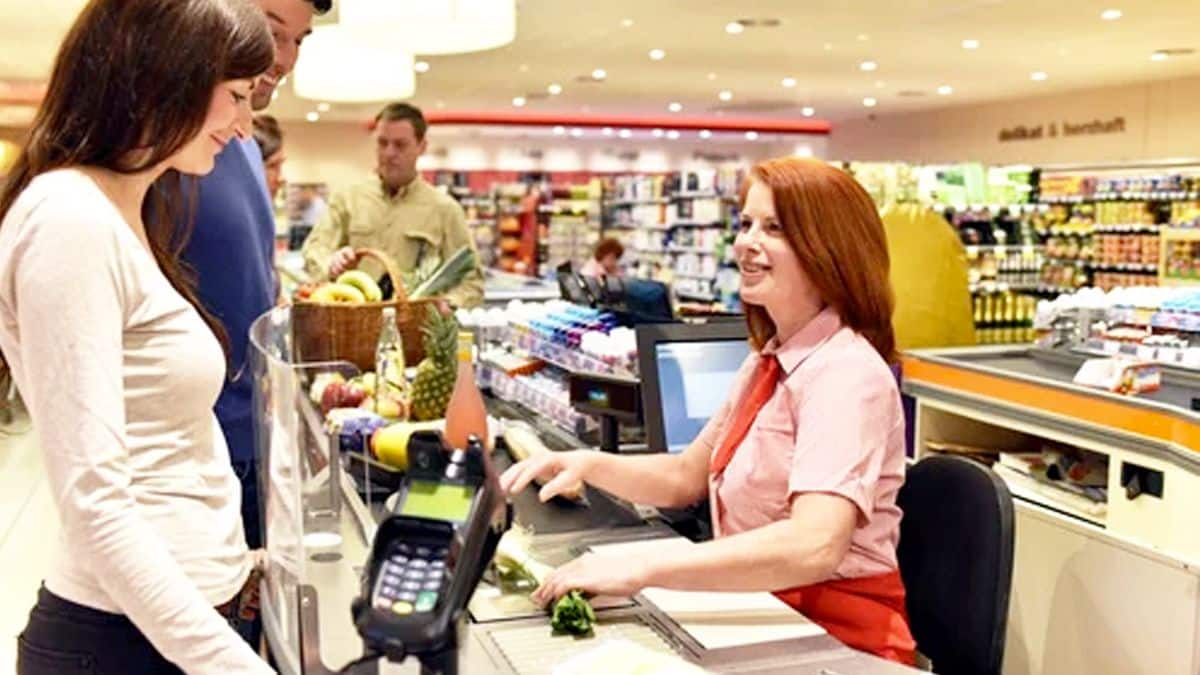 Supermarchés : les astuces pour faire vos courses pour 30 euros par semaine et économiser