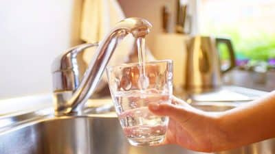 L’eau du robinet est contaminée par un solvant cancérigène, les régions concernées