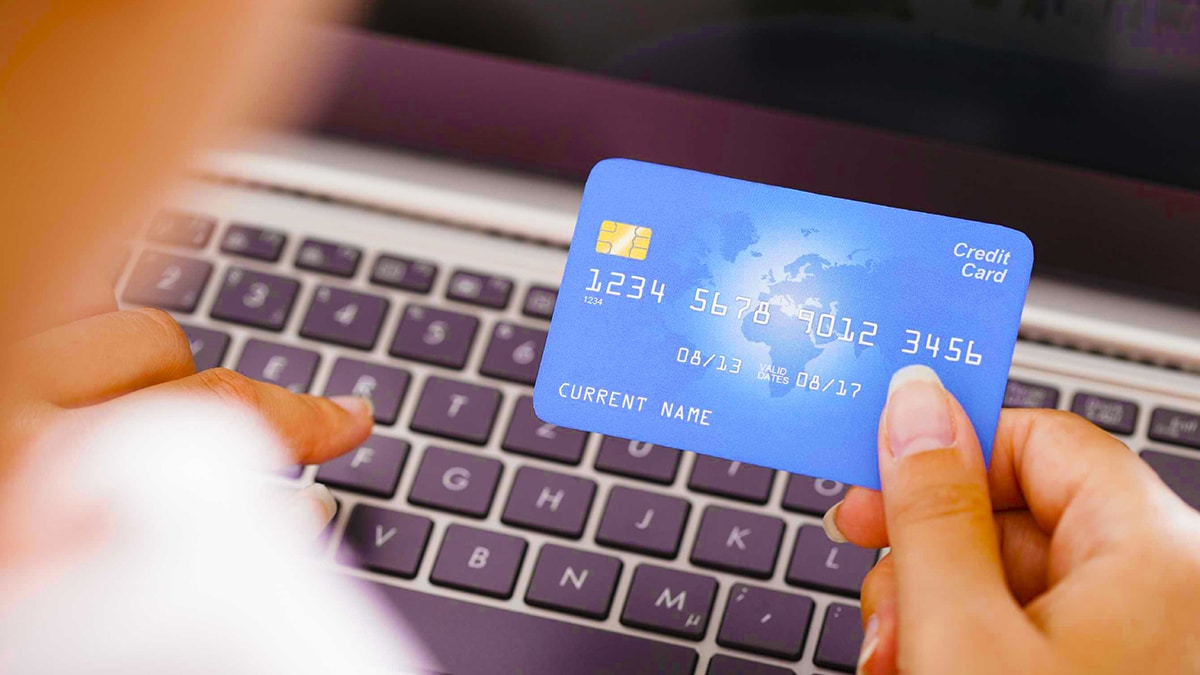 Cette alerte très sérieuse du parquet sur ces nombreuses arnaques à la carte bancaire en France, faites attention