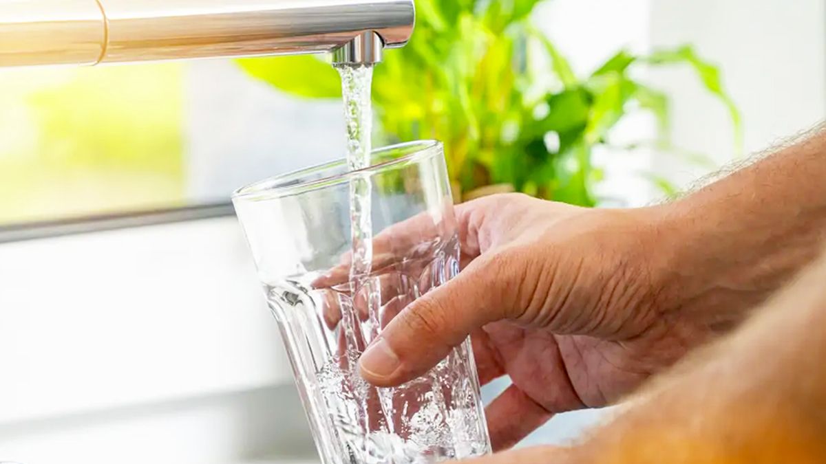 L’astuce infaillible à connaître pour savoir si votre eau du robinet n’est pas contaminée
