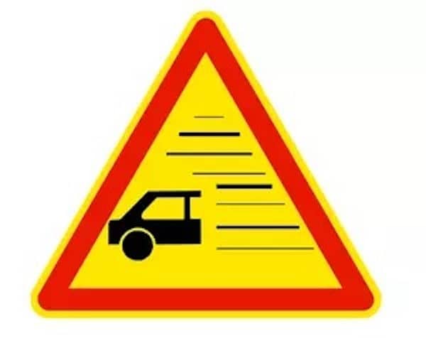 Seulement 1 automobiliste sur 4 connaît ce panneau qui peut sauver des vies