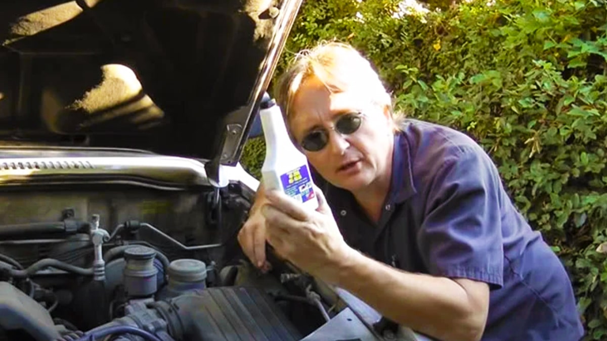 Cette arnaque est la plus utilisée des garagistes selon un mécanicien expérimenté