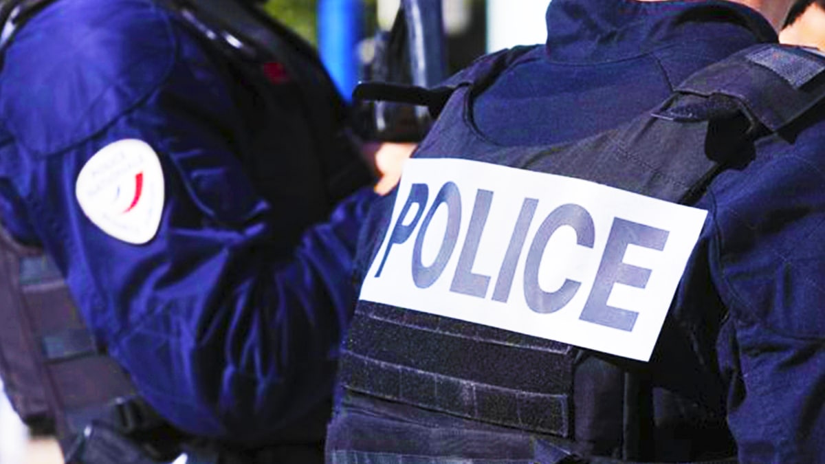 Cette nouvelle arnaque virulente vide votre compte bancaire, la police lance l'alerte