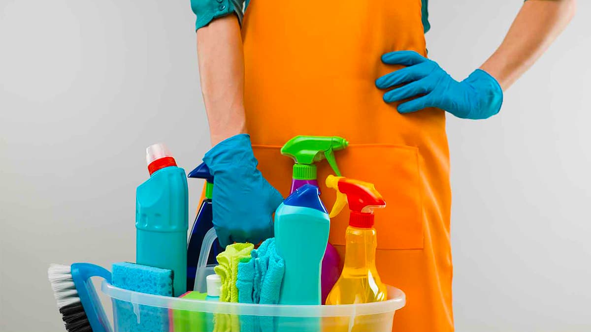 L’erreur fatale que tout le monde fait sans le savoir avec les produits d’entretien, bannissez la