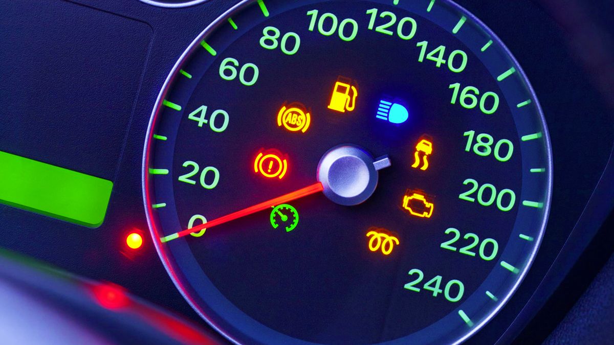 La signification de ce voyant que peu d’automobilistes connaissent, pourtant il peut sauver des vies