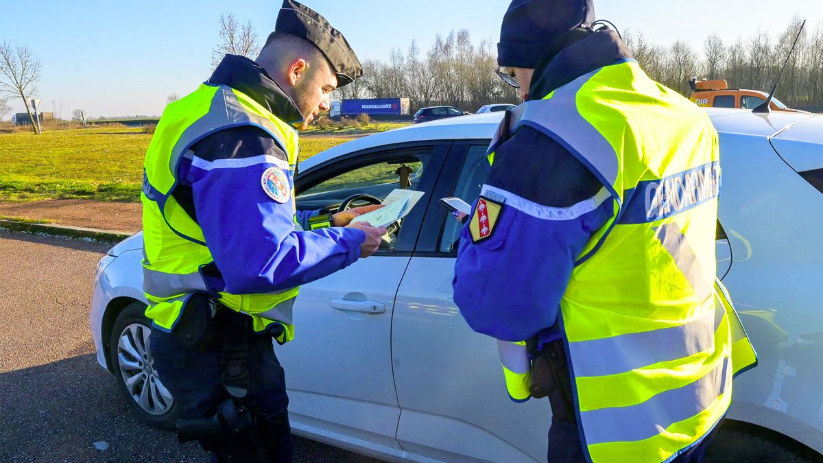 Automobilistes: cette règle cruciale peut vous coûter une amende colossale et un retrait de points