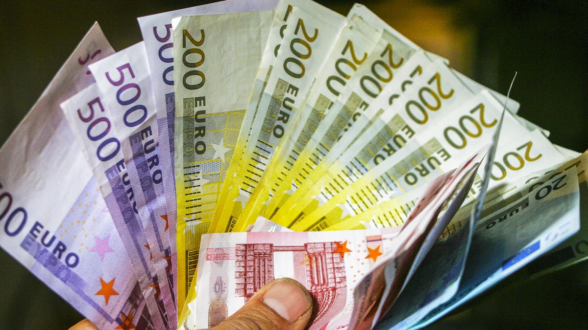 Prime à la conversion : comment les automobilistes peuvent toucher cette aide financière du gouvernement pour acquérir un nouveau véhicule