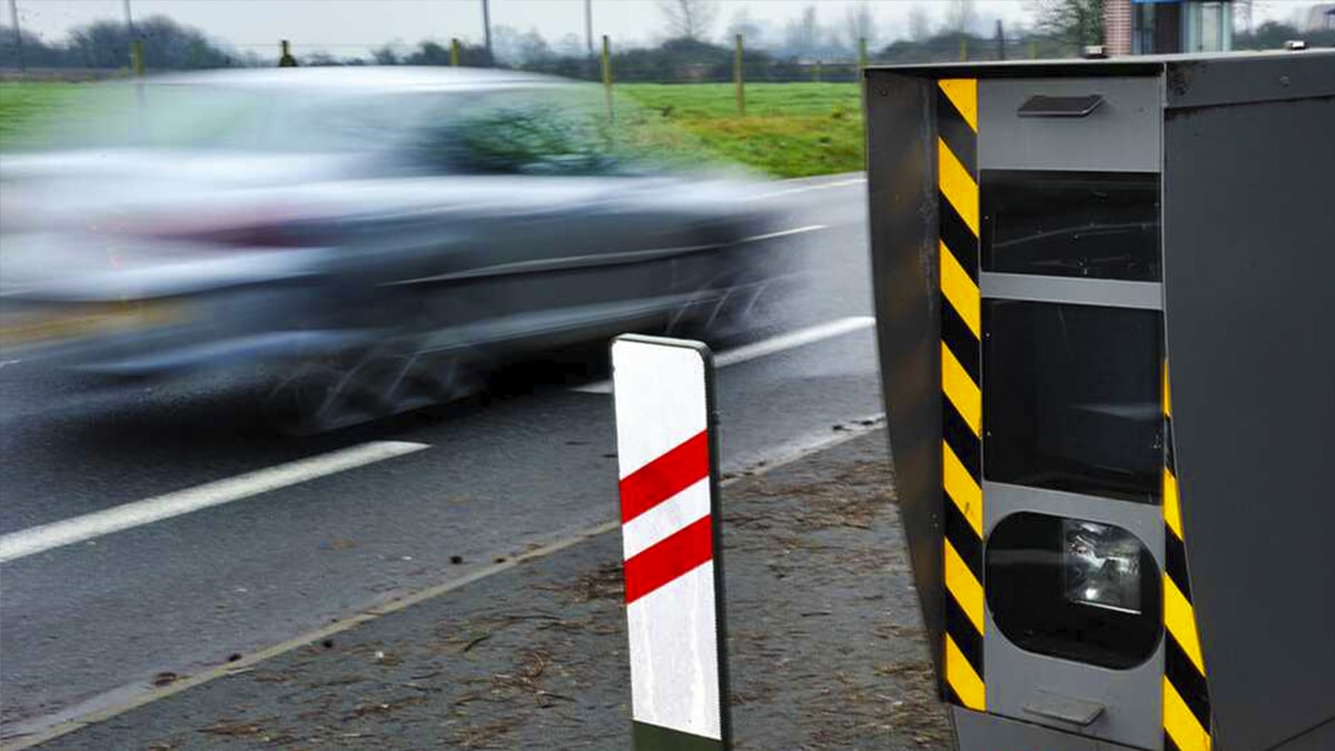 Cette astuce méconnue des automobilistes pour éviter les amendes très salées des radars