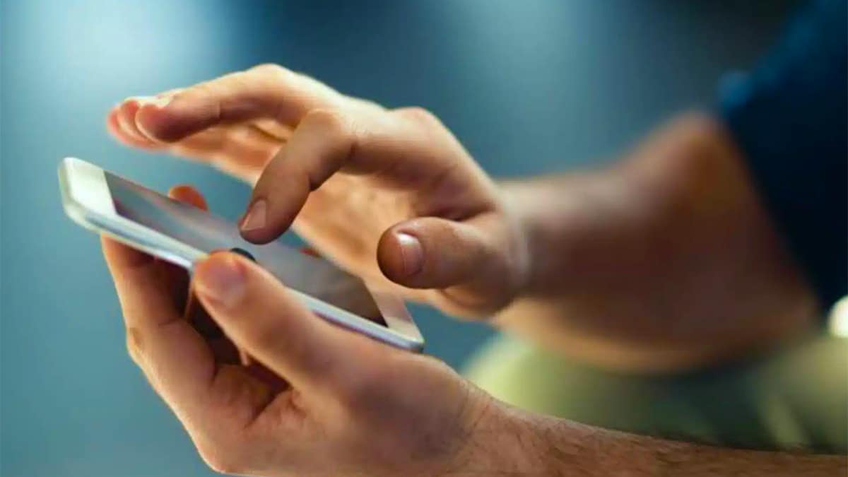 Cette nouvelle arnaque téléphonique peut vous coûter une véritable fortune: comment l’éviter