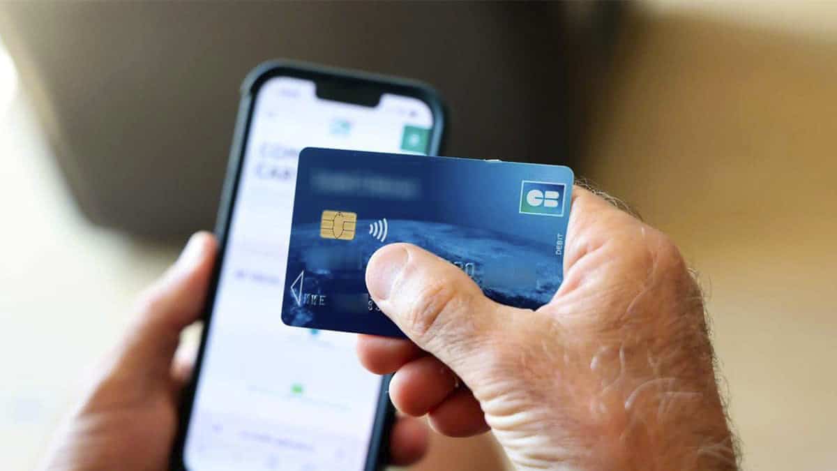 La ruse redoutable des escrocs pour vous arnaquer et vider votre compte bancaire