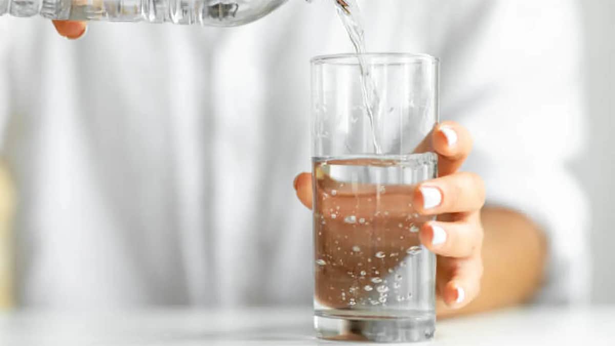 Les scientifiques alertent sur l’impact sur la santé de la consommation d’eau en bouteille
