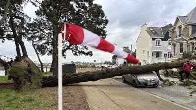Météo : rafales de vent jusqu’à 130 km/h, tempête, les régions menacées