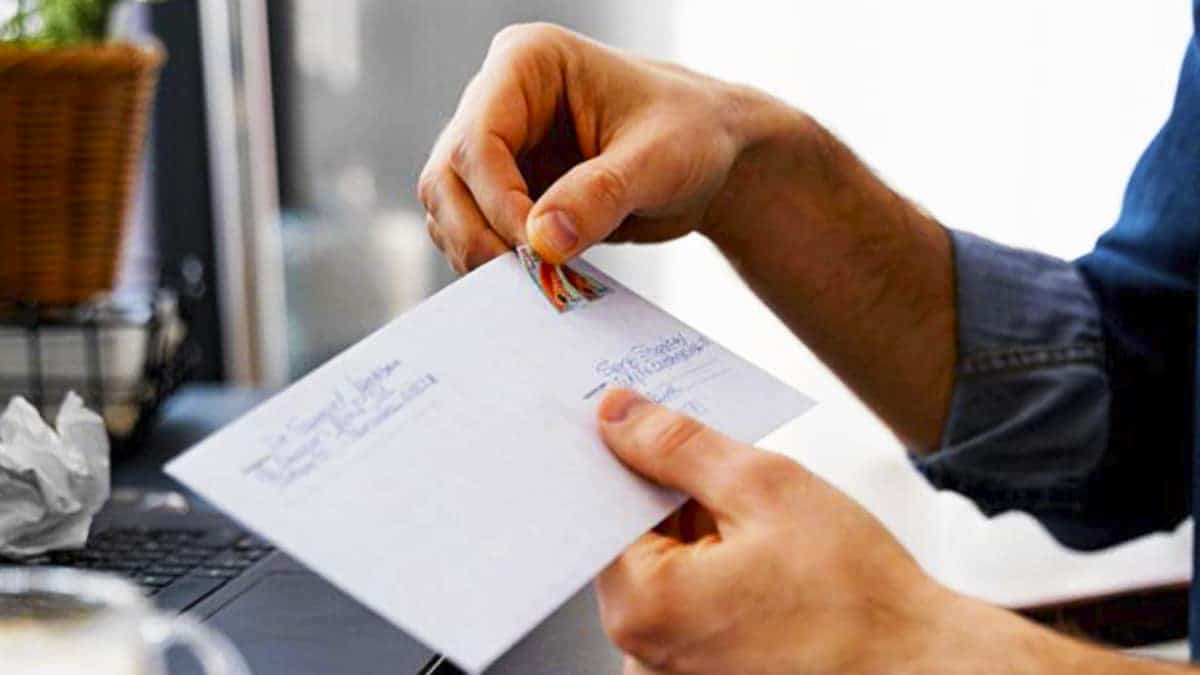 Ce courrier que 50% des Français reçoivent de leur banque peut coûter cher s’ils ne l’ouvrent pas