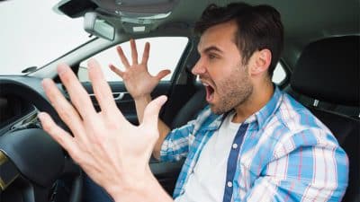 Ces nouvelles signalisations au sol vont-elle mettre fin à ce cauchemar des automobilistes ?