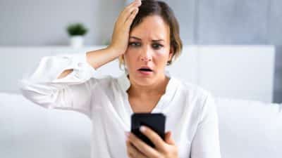 Des experts alertent: désactivez cette fonction sur votre téléphone pour éviter les arnaques et piratages