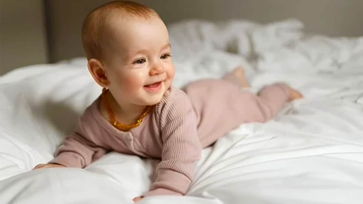 Le prénom de fille de 4 lettres que de plus en plus de parents choisissent pour leurs enfants