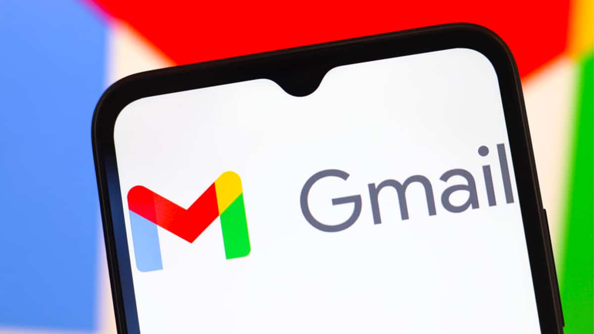 Cette arnaque dangereuse vise Gmail et Outlook : le FBI appelle à la vigilance