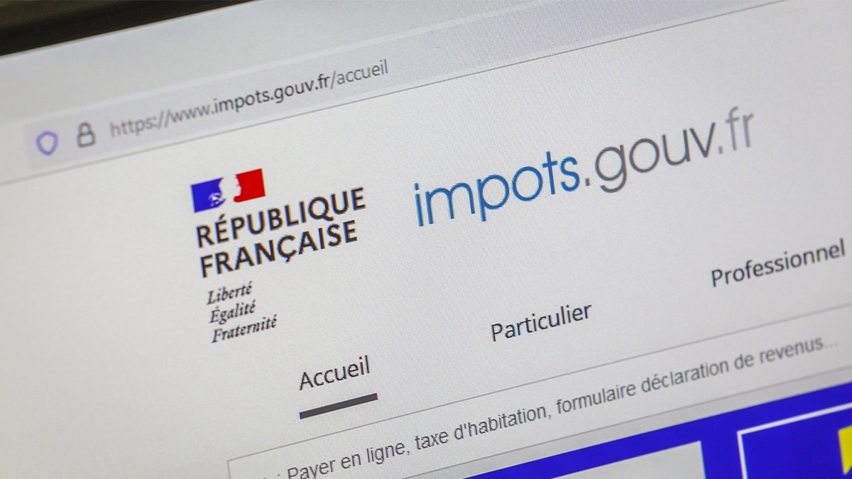 Impôts : la case 7UF n'est pas pré-remplie, la laisser vide augmente votre facture